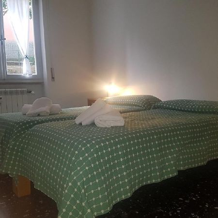 Sans Souci Apartment- In The Center Near The Beach Монтероссо-аль-Маре Экстерьер фото